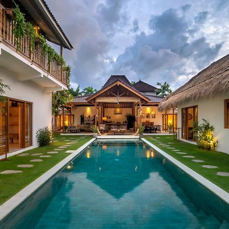 הוילה סמיניאק House Of Bagera By Alfred In Bali מראה חיצוני תמונה
