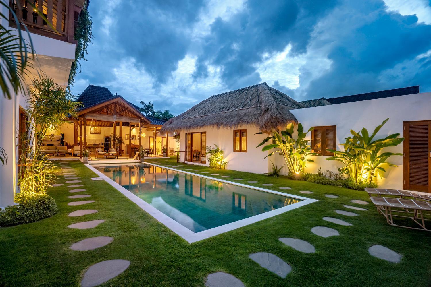 הוילה סמיניאק House Of Bagera By Alfred In Bali מראה חיצוני תמונה
